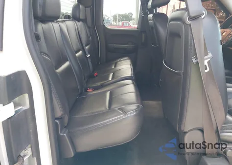 2011 Chevrolet Silverado 1500 Lt z USA, uszkodzony, nr VIN 1GCRCSE01BZ463301